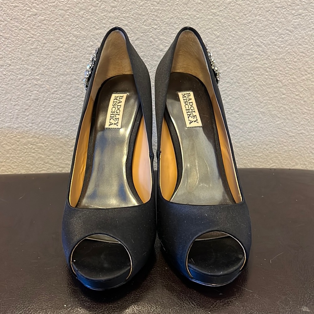 Badgley Mischka Black Womens Pumps with jewels on the heel.